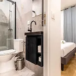 Moderne Pour 4 Proche Arc De Triomphe *
